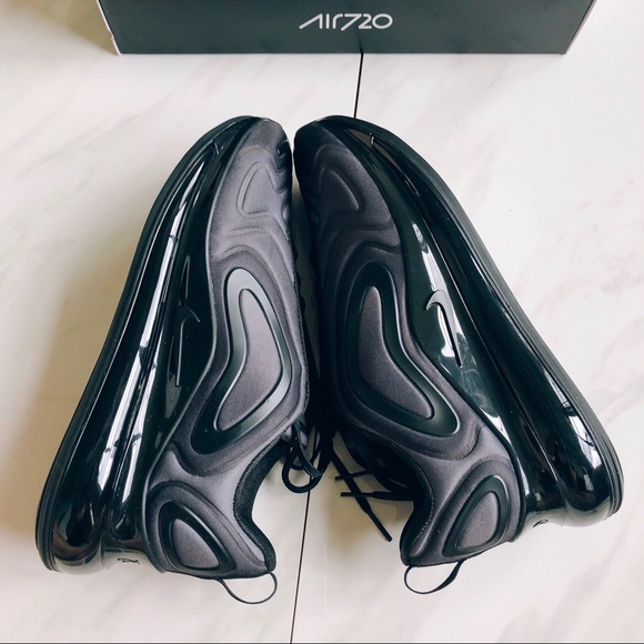 Air Max 720 - Picture 6 of 8